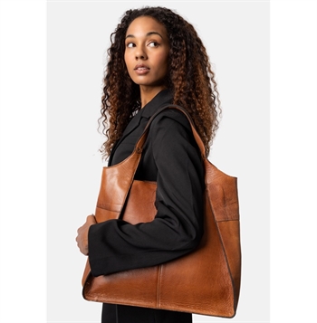 ReDesigned skind smart shopper, Jona Big.